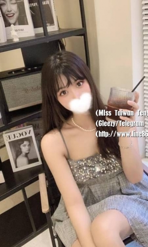 💕三圍質訊：艾薇 164.45.C.21歲   😃簡單介紹：纖細柔軟小蠻腰  搶眼的外貌  很會挑逗客人 外貌骨感清純 皮膚水嫩 凹凸有緻的身材   很勾魂喔  床上主動  愛愛很配合