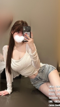 萌萌 164 47 D奶 22歲  氣質長腿MM   又白又滑服務好  顏值很好 奶大 美腿勾魂小妖精