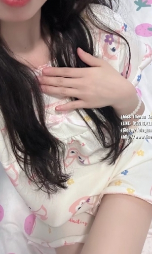 #淡江大學學妹 桃子 157cm  19歲Ccup 45kg #台北9000 兩節16000  四節24000 好騷好淫蕩 在家洗澡也會一個人自慰 第一次下海 新鮮粉嫩