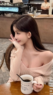 #超頂學生姐 身材超有料😍 萱萱 166cm.48.D.24歲 #渾圓飽滿雪白大美乳 像極了一顆大雪