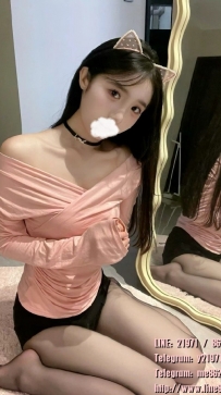 小艾 165 45 C+ 22歲   外貌很清秀可愛喔   堅挺的美乳 淫蕩小...