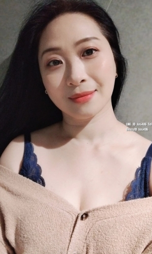 【台南】含含  164.49.D.32歲 渾圓雙乳堅挺粉嫩