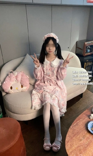 #甜美嬌小型 超喜歡笑的女生      淺夢  155cm Bcup 18y  笑起來甜甜 鄰家女孩fu~  被男友調教之後 很悶騷      最近剛失戀       受不了一個人的夜晚  很癢~