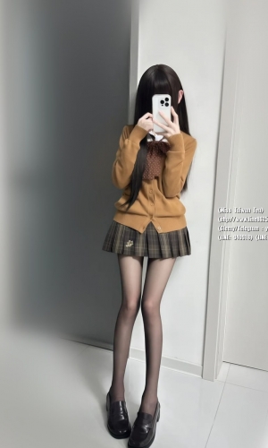 蒂蒂 160cm / 43kg / C罩杯 / 19歲  活潑可愛小學妹，笑容陽光，眼神清澈， 滿滿青春氣息  身材嬌小緊實，皮膚粉嫩Q彈， 像洋娃娃般惹人憐愛 床上卻意外大膽，