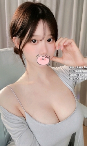 啵啵 166，50，F杯，24歲  #高雄 #南部可約  #她就像毒藥，一直誘惑著人們嘗試。  狂野，翹臀嫩妹，個性隨和，作風大膽  人很漂亮，尺度大， #今日主打紅牌，條