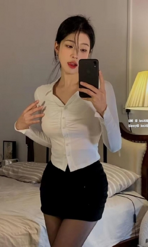 ❤️含含 164.45.C+.25歲 ❤️  露希新竹推薦